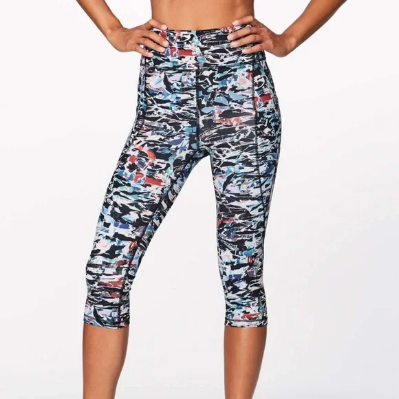 Lululemon Break Free Crop (Nulux 17")
Culture Clash Starlight Black 4 pants - Picture 4 of 10